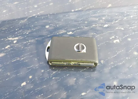 2021 Volvo Xc60 T5 Momentum из США, поврежденный, VIN YV4102RKXM1765542